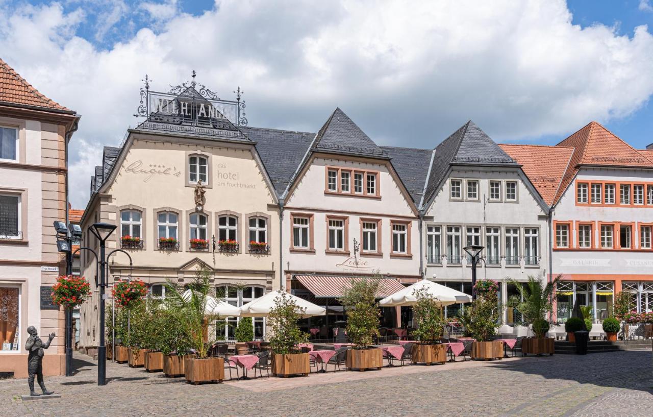 Angel'S - Das Hotel Am Fruchtmarkt Sankt Wendel Luaran gambar